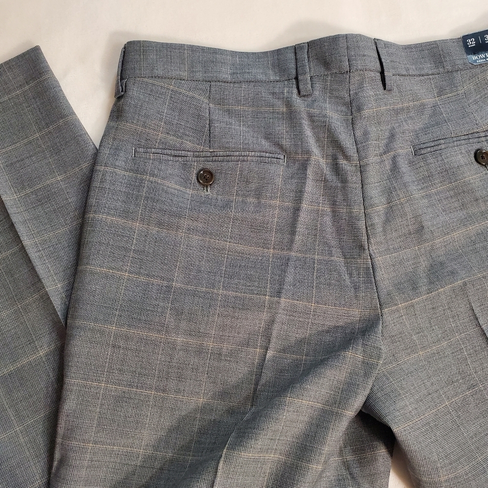 J. Crew Bowery Gray Dress Pants‎ with Classic Fit. New W Tags Size 32x30 - Picture 15 of 16